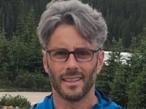 shutkin_headshot_brainard_lake_2017-1